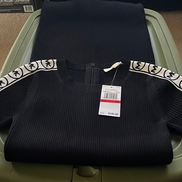 MICHAEL Michael Kors Dresses & Skirts - NEW MICHAEL MICHAEL KORS MIDI DRESS.